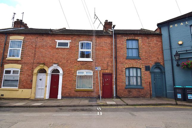 2 bed property, in Alcombe Road, £199,950