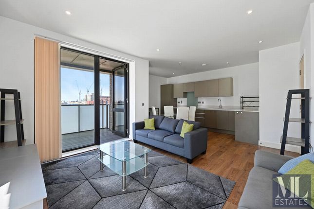 2 bed property, in New Festival Avenue, £360,000