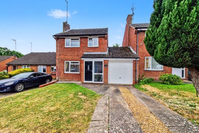3 bed property, in Kirkstone, £285,000