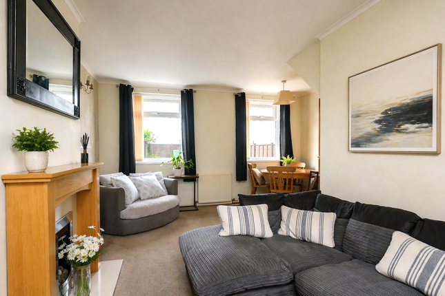 3 bed property, in Acomb, £230,000