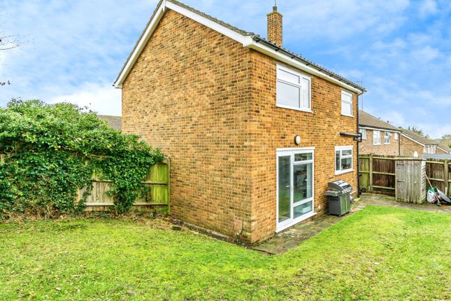 3 bed property, in Oaklands, £500,000
