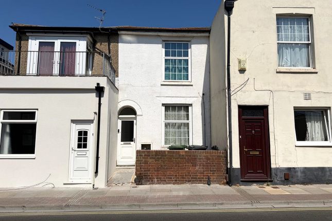 3 bed property, in Highland Road, £259,000