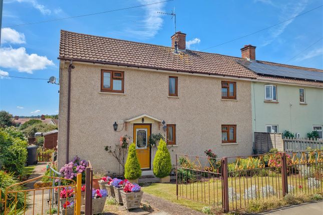 3 bed property, in Harrison Way, £250,000