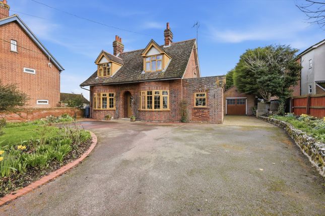 4 bed property, in Stowmarket Road, £700,000