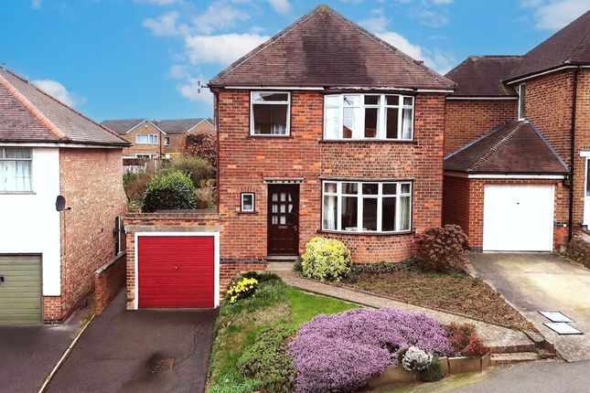 3 bed property, in Somersby Road, £280,000