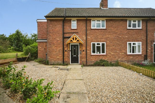 4 bed property, in Heath View, £270,000