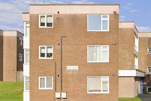 1 bed property, in Reay Court, £40,000