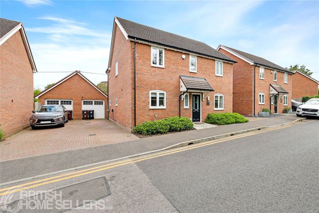 4 bed property, in The Shires, £485,000
