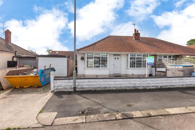 3 bed property, in Oxcliffe Grove, £180,000