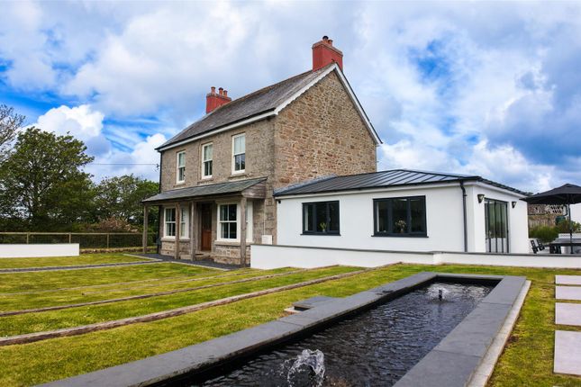 4 bed property, in Wendron, £825,000