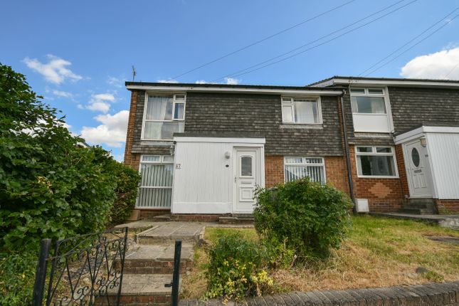2 bed property, in Prebends Field, £42,000