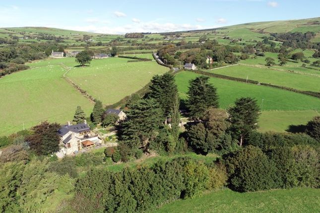 3 bed property, in Llanegryn LL36, £950,000