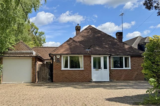 3 bed property, in Gasden Lane, £625,000