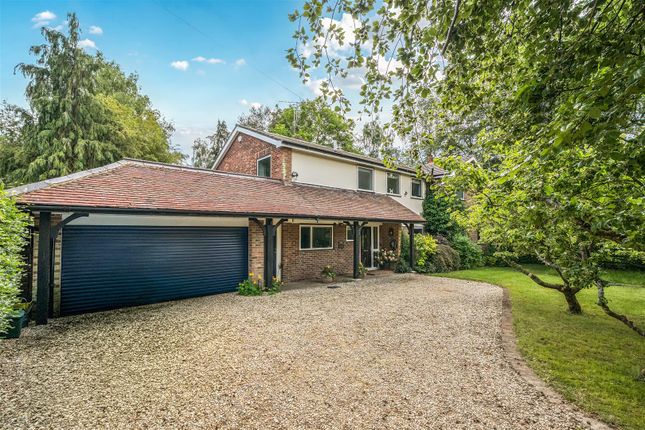 6 bed property, in Coopers Pightle, £1,250,000