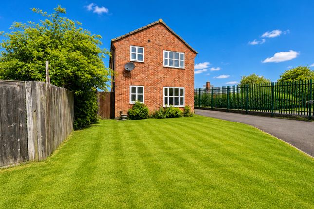 3 bed property, in Warden Hill Road, £375,000