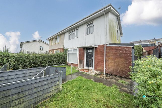 3 bed property, in Sycamore Road, £125,000