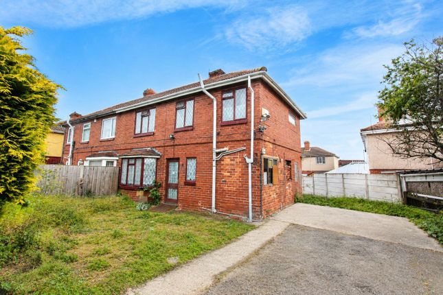 3 bed property, in 15 Horsemoor Road Thurnscoe, £39,000