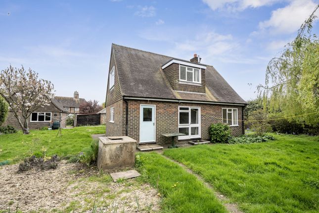 3 bed property, in Farm Lane, £750,000