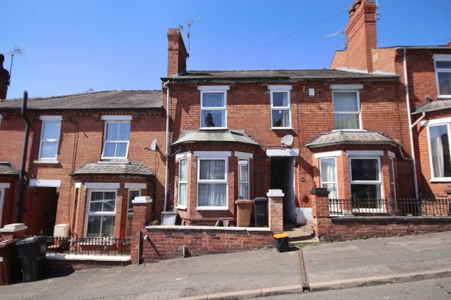 4 bed property, in Clarina Street, £145,000