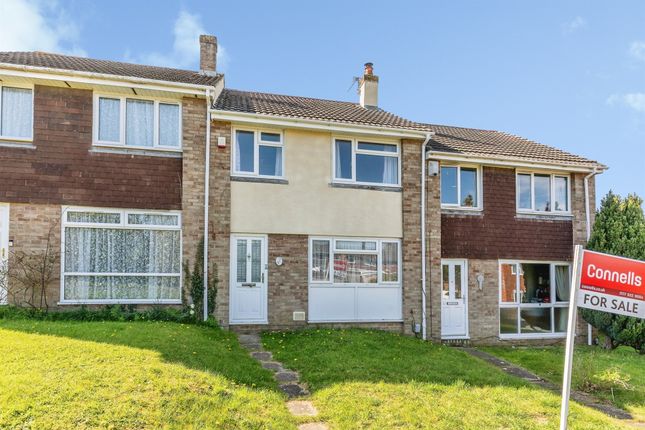 3 bed property, in Chiltern Close, £240,000