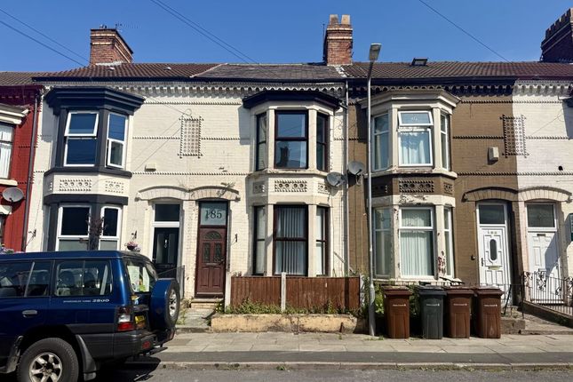 4 bed property, in 185 Bedford Road, £100,000