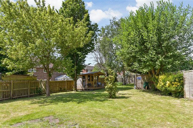 3 bed property, in Dacre Road, £300,000