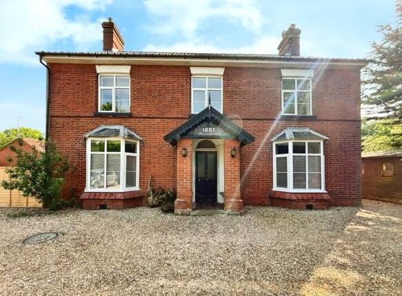 1 bed property, in Reepham Road, £85,000