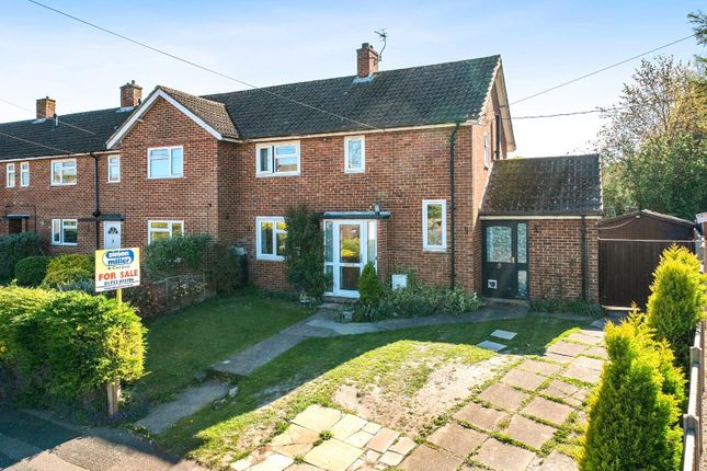 3 bed property, in Elm Crescent, £375,000