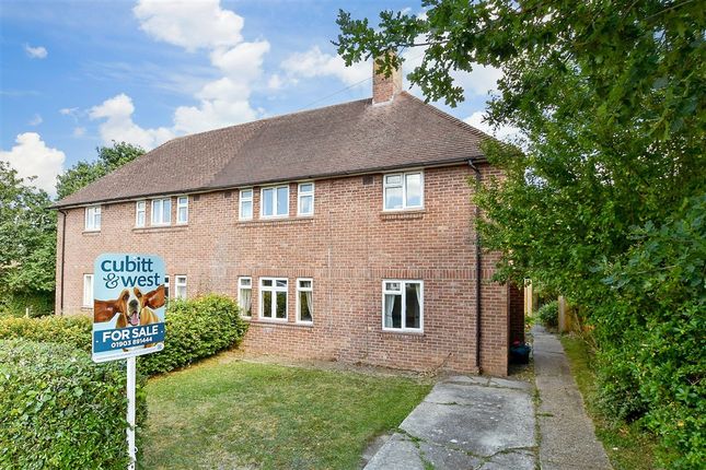 3 bed property, in The Sands, £475,000