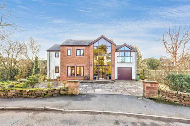 4 bed property, in Scaur Lane, £575,000