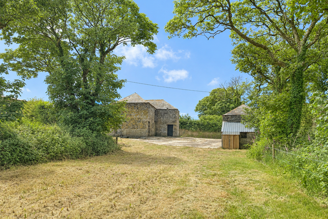 Studio, in St Teath, £350,000