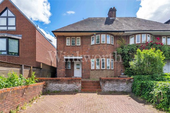 4 bed property, in Hodford Road, £1,125,000