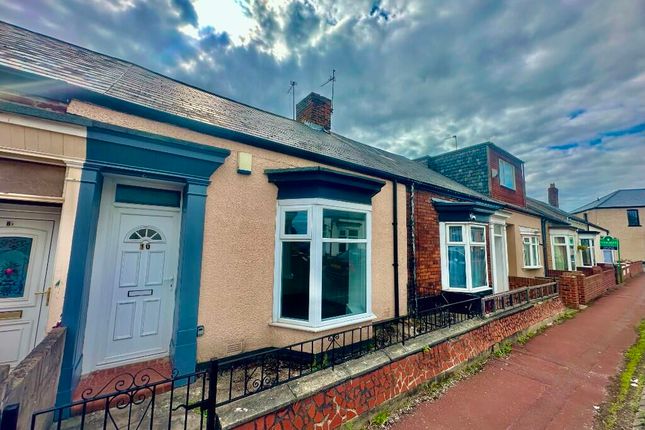 2 bed property, in Chester Terrace North, £80,000