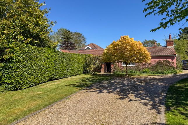 4 bed property, in Crown Street, £1,495,000