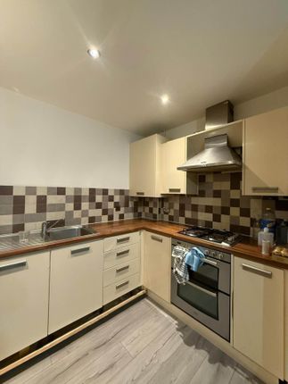 2 bed property, in Drapers Field, £139,950