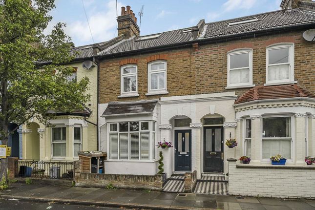 3 bed property, in Amyand Park Road, £995,000