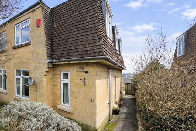 3 bed property, in 11 North View Close, £240,000