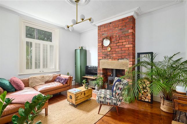 4 bed property, in Heathfield Terrace, £495,000