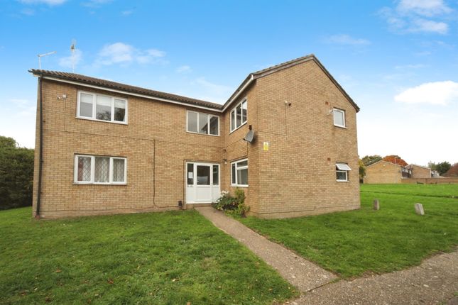 1 bed property, in Repton Close, £110,000
