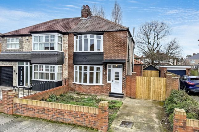 3 bed property, in Ventnor Avenue, £149,000