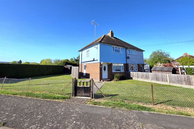 3 bed property, in Tabor Avenue, £315,000