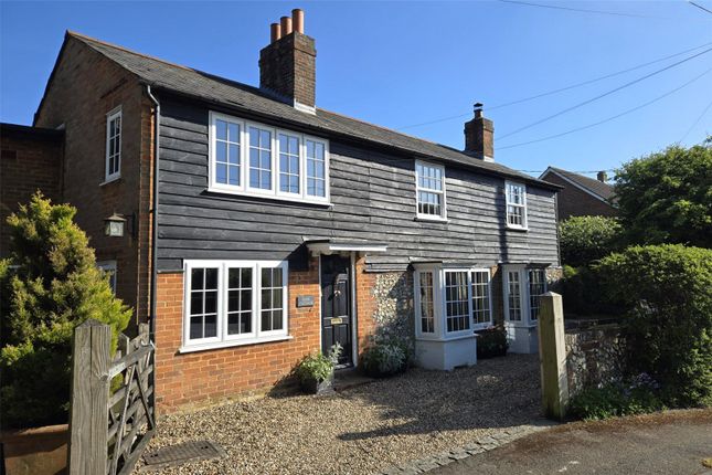 3 bed property, in Main Road, £625,000