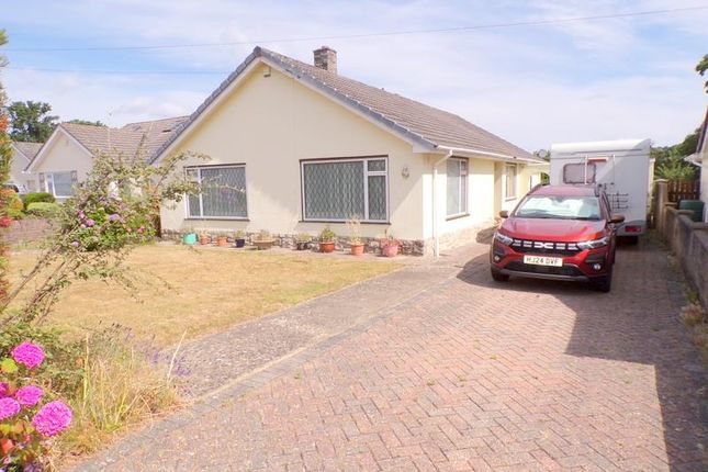 3 bed property, in Lydlinch Close, £520,000
