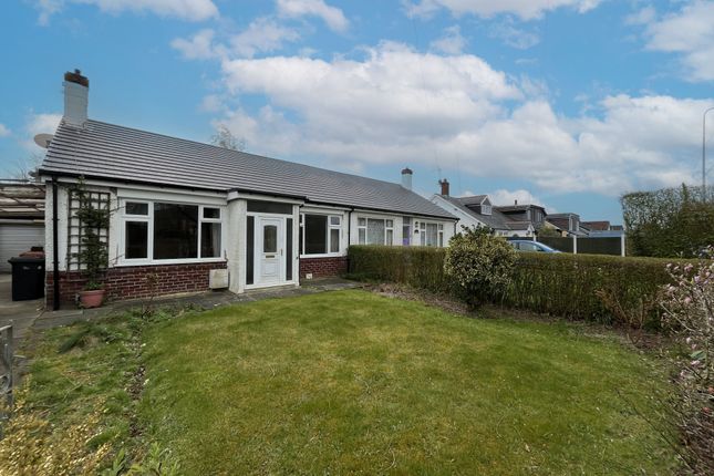 2 bed property, in Hoyles Lane, £189,995