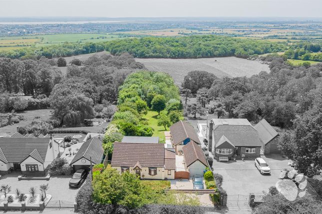 4 bed property, in Thames View, £1,200,000