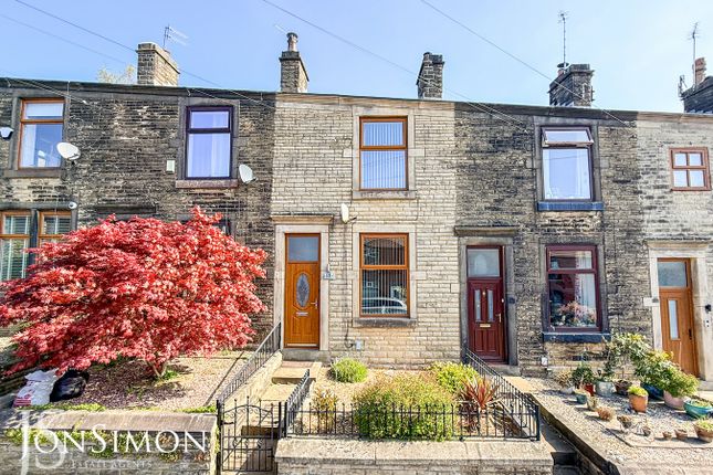 3 bed property, in Cemetery Road, £235,000