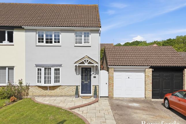 3 bed property, in Roth Drive, £500,000