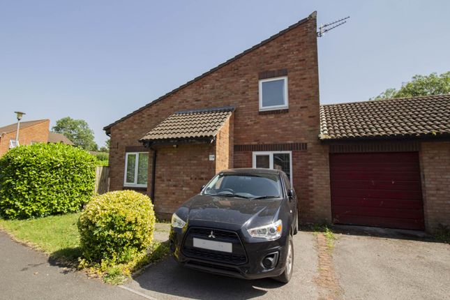 2 bed property, in Ashtree Road, £225,000