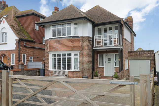 4 bed property, in Gloucester Avenue, £650,000