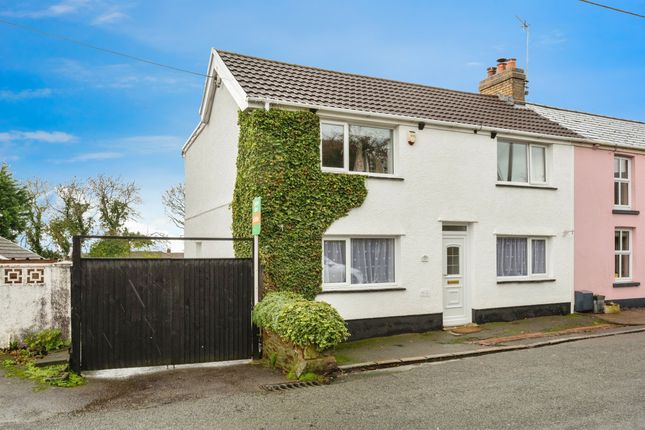3 bed property, in Penyrheol Road, £210,000